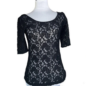 Banana Republic Women's  Black Sheer Floral Lace Short Sleeve Top Size S